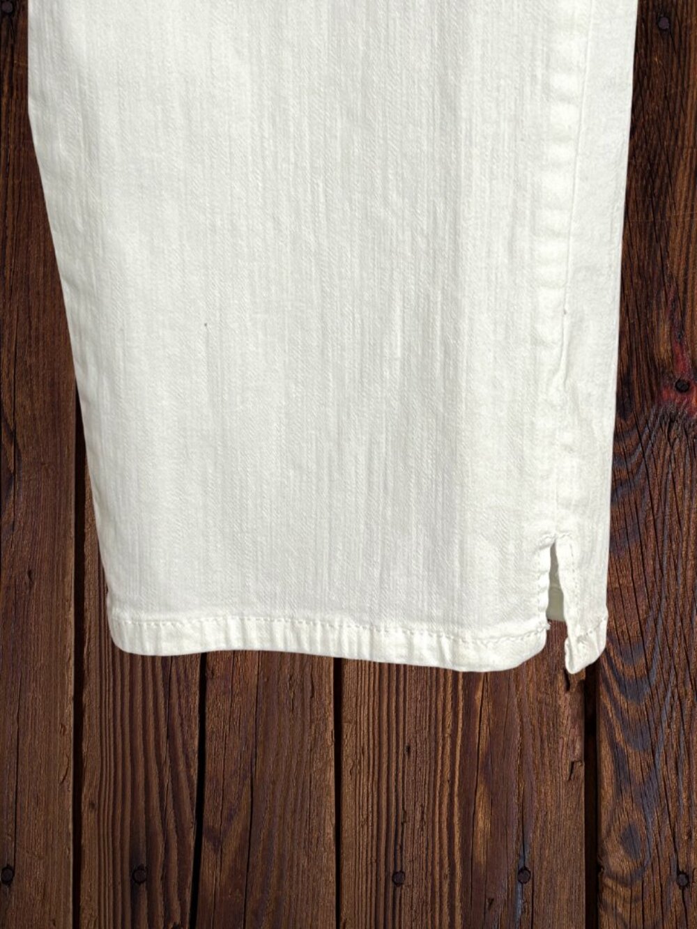 NYDJ White Crop Pants Lift and Tuck Technology Stretch Size 12 Like New - Picture 5 of 10